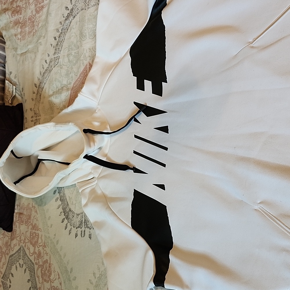 Nike pullover